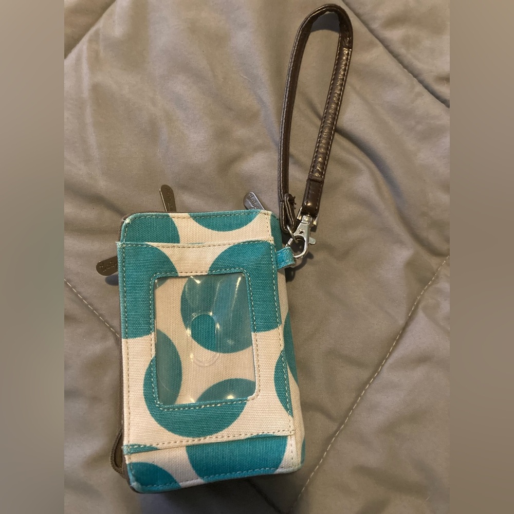 Thirty-one wristlet